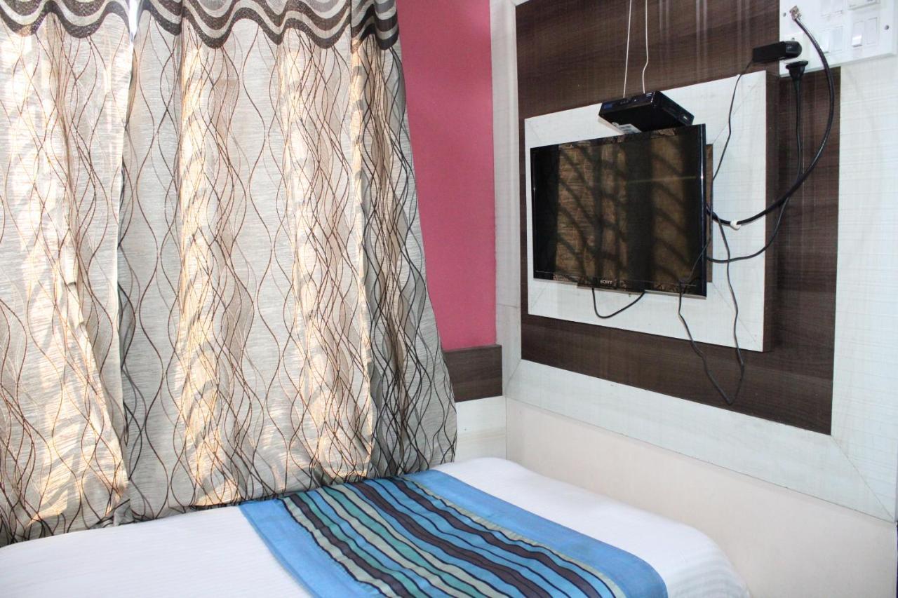 Hotel Square Park Dibrugarh Exterior photo